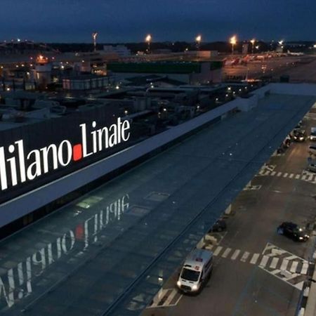 Linate Airport Elegant Suite,Tram 1 Minute Away Milan Extérieur photo